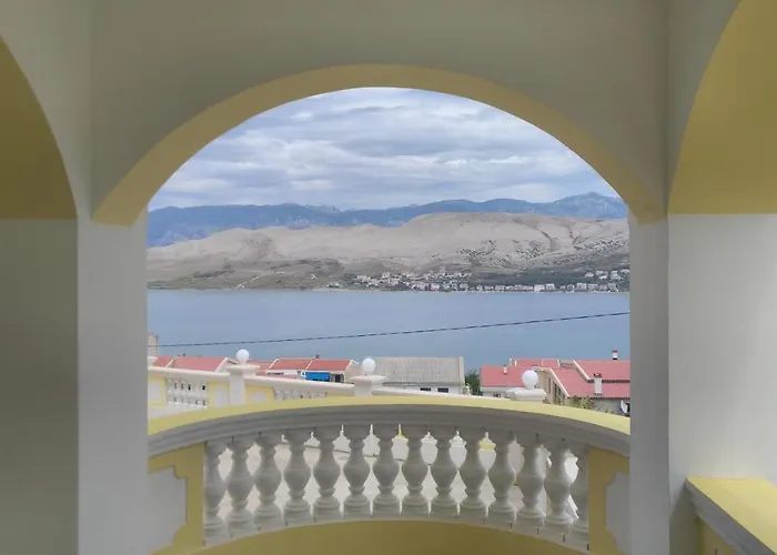 Villa Ana