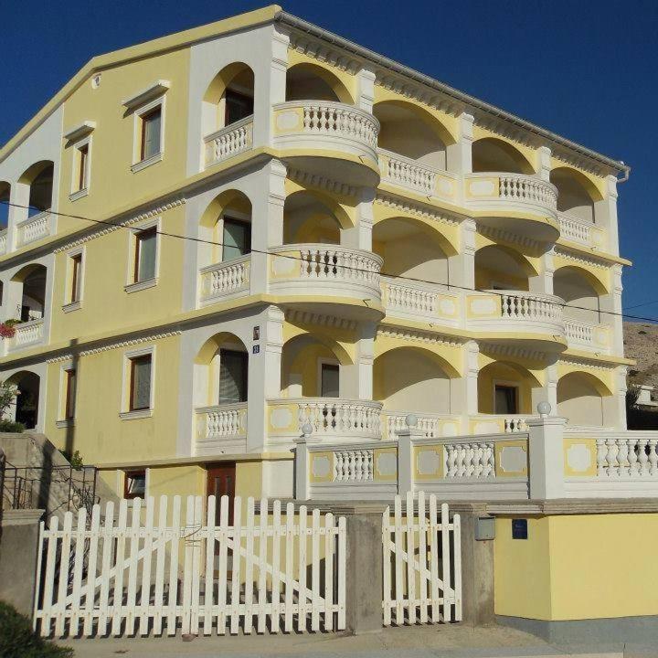 Apartment Ana